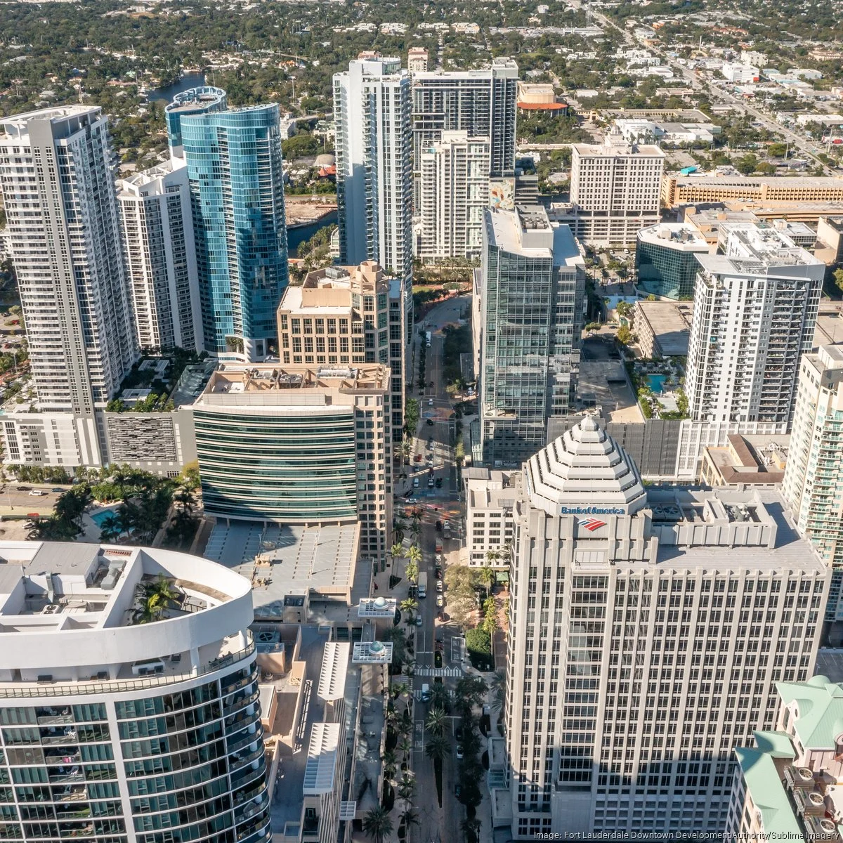 Commercial roof inspection in Fort Lauderdale